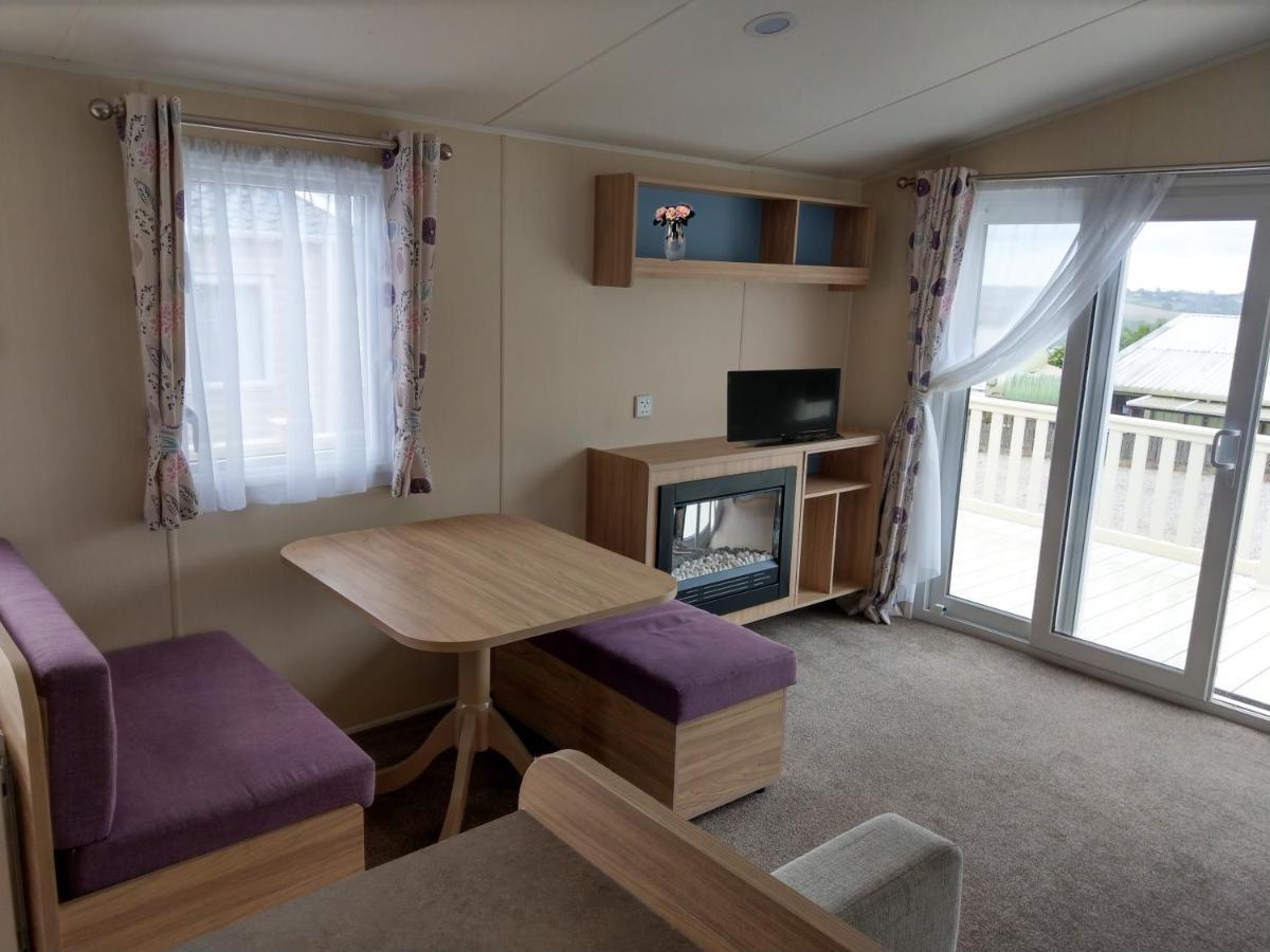 Heartsease Cottage Сейнт Остел Екстериор снимка